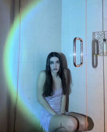 Full leaked Zoe liddell private photo