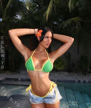 Full leaked Zoe mllner private photo