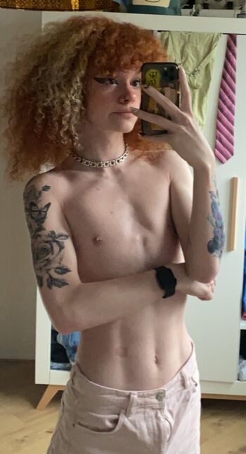 Full leaked Zoelagoblina private photo