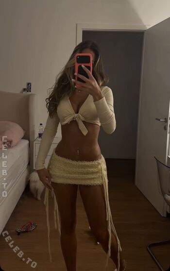Full leaked Zoesalg private photo