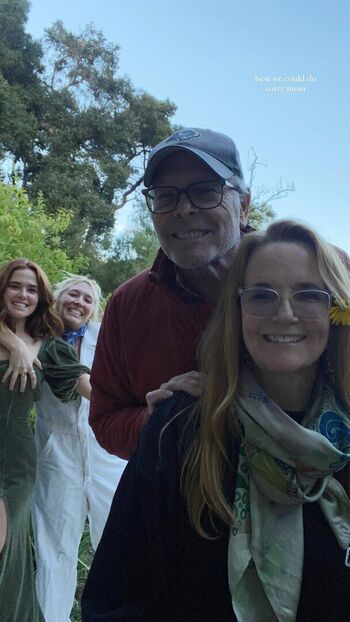 Full leaked Zoey deutch private photo