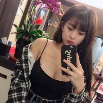 Full leaked Zoeytaiii zoey private photo