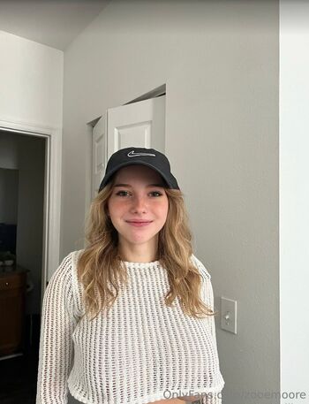 Full leaked Zooemoore private photo