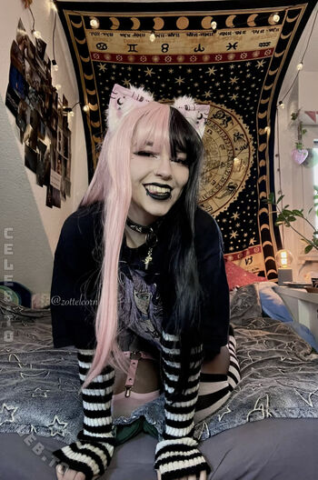Full leaked Zottelcorn private photo
