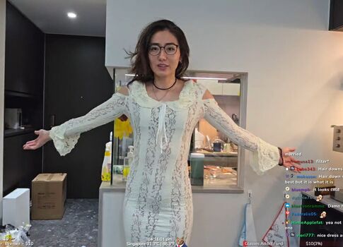 Leaked Charlottequeenbee/ private photo viral onlyfans