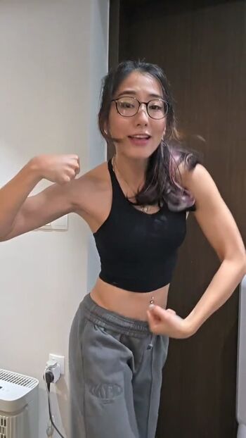 Leaked Ange de miel / private photo viral onlyfans