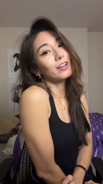 Leaked Royal papaya/ private photo viral onlyfans