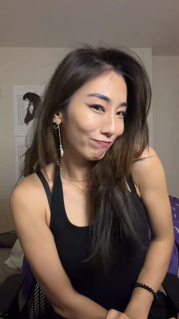 Leaked Avasreddiary/ private photo viral onlyfans