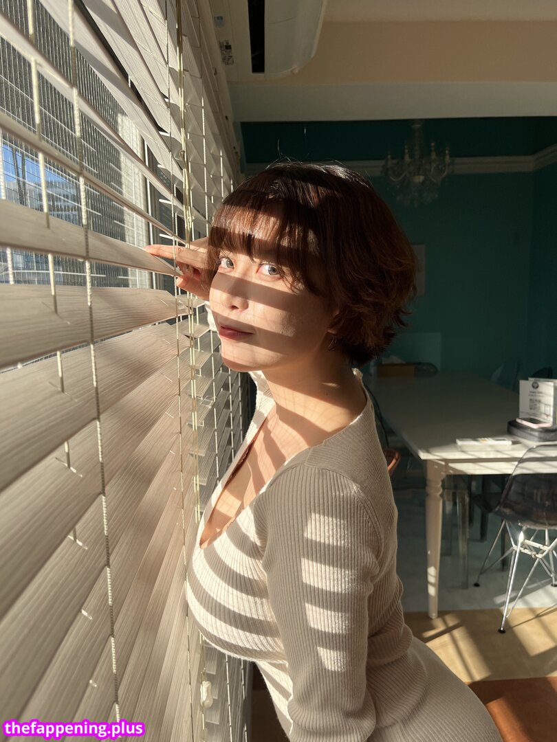 ZziZzi / zizzi_j / zzi_zzi._ / 찌찌 Фото обнажённых OnlyFans #341